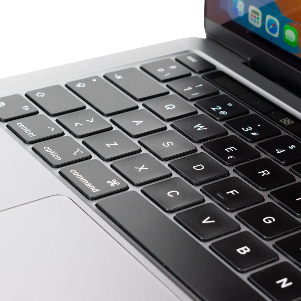 Laptop Apple Macbook PRO A2338 M1 16GB